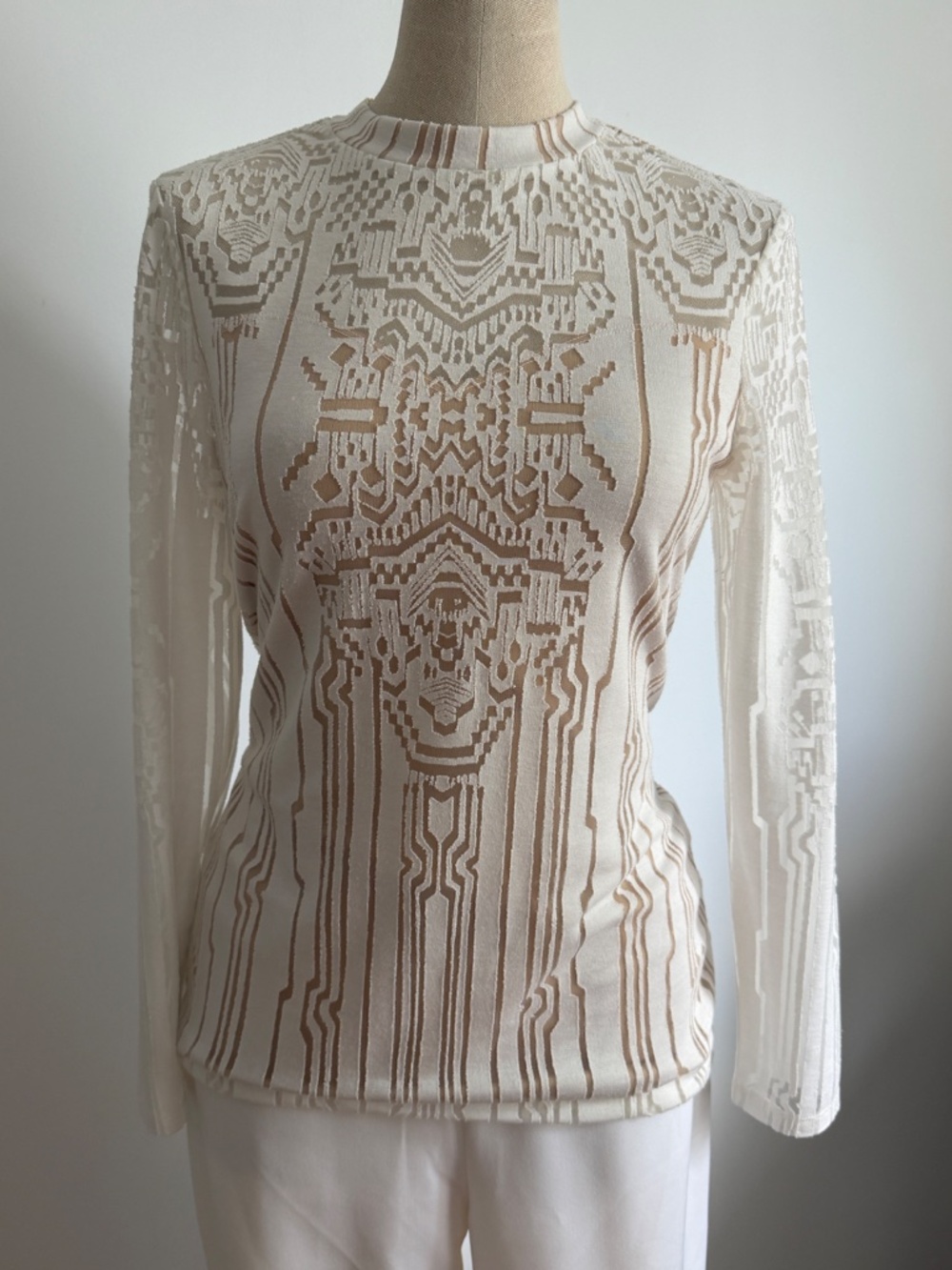 Material Girl - Off White Long Sleeve Lace Top